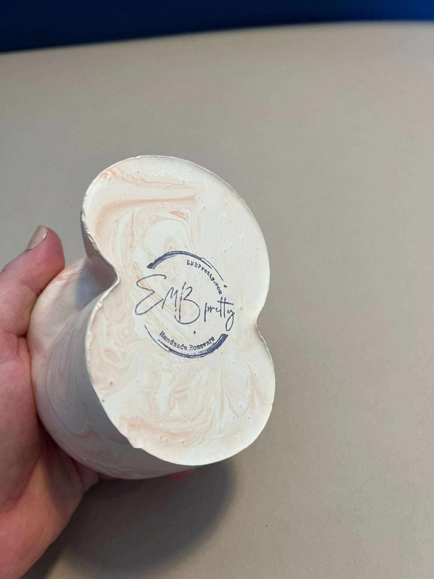 CLEARANCE Marbled 'Peachy' pot