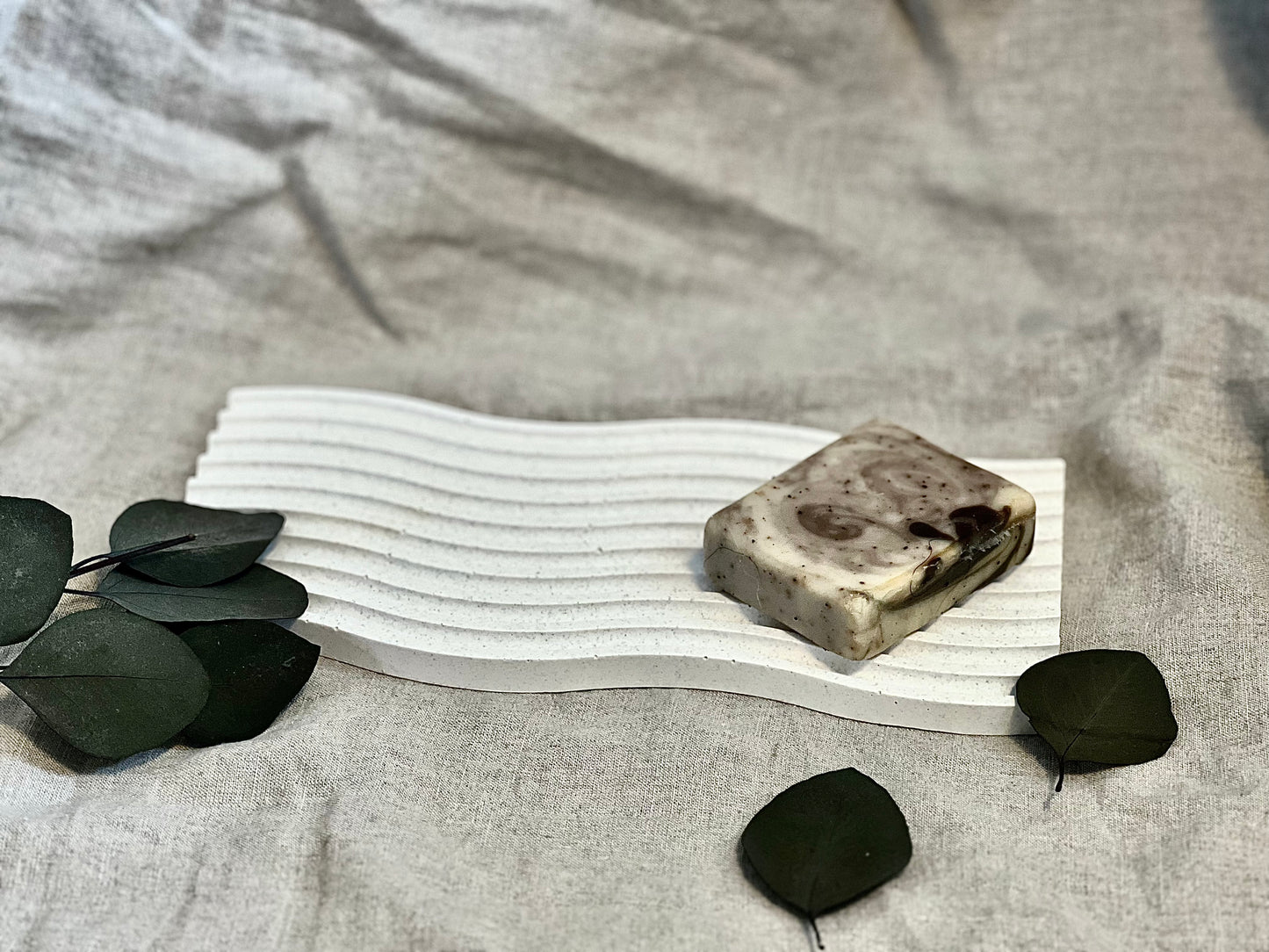 ‘The Stone Collection’ wave tray