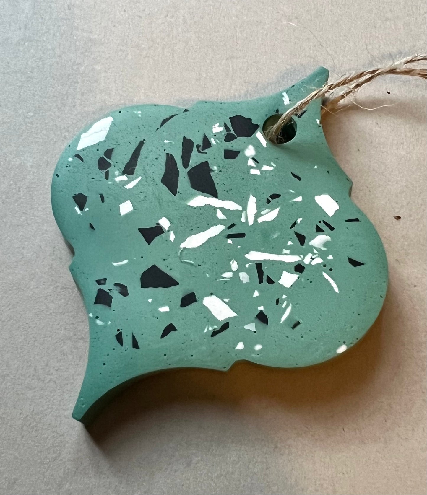 CLEARANCE Arabesque bauble - EMB Pretty