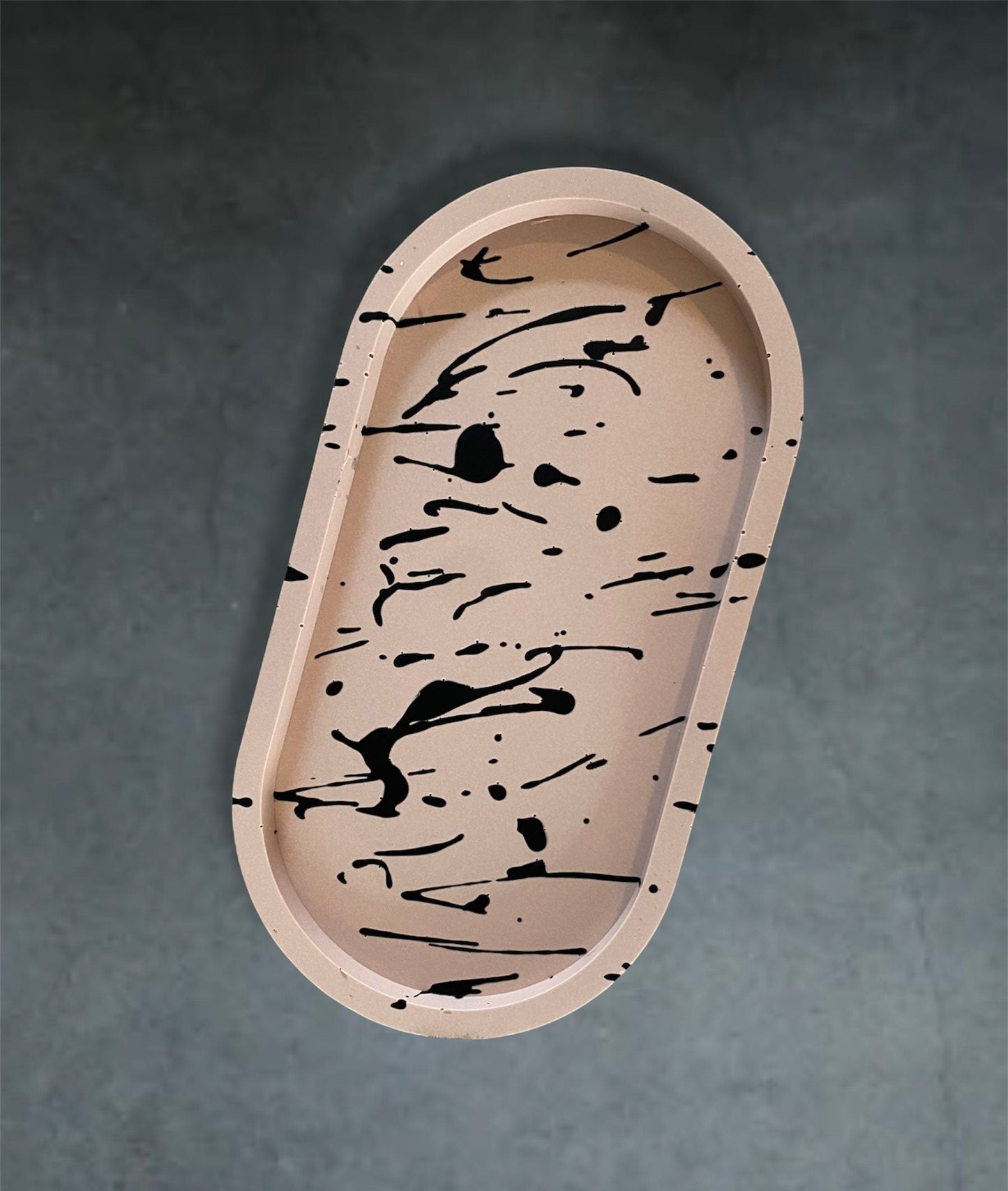 Splatter oval display tray - EMB Pretty